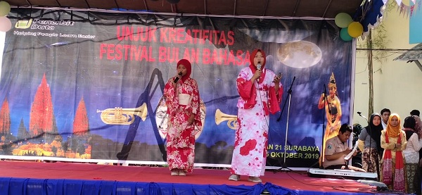 SMAN 21 Surabaya Festival Bulan Bahasa
