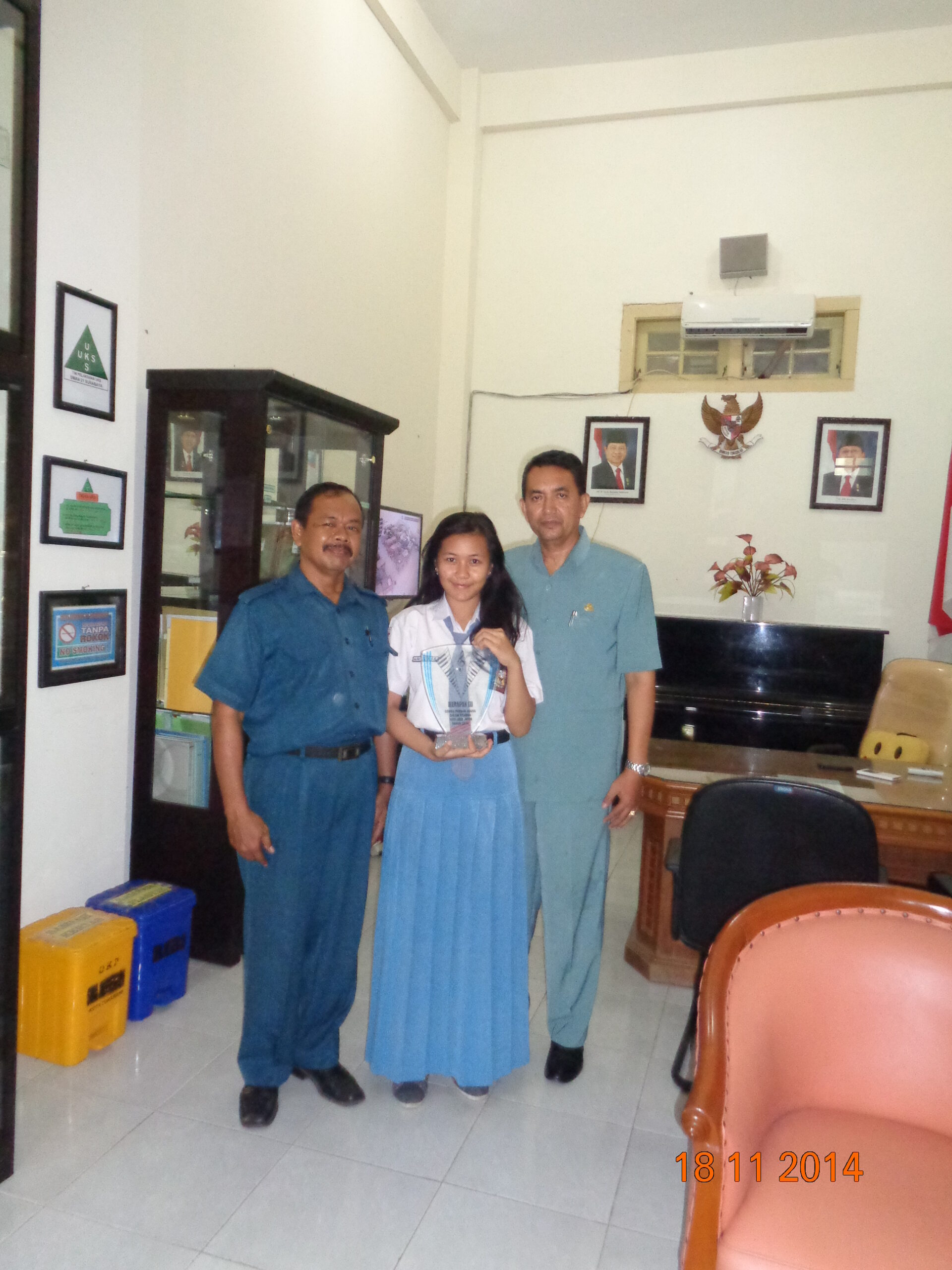 Prestasi SMAN 21 Surabaya Bulan Oktober 2014