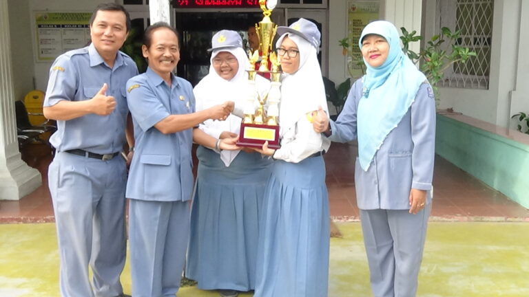 Prestasi dan Penghargaan Bagi Siswa SMAN 21 Surabaya