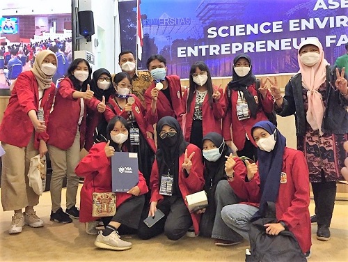 Innovative Science, Evironmental and Entrepreneur Fair (AISEEF) SMAN 21 Surabaya