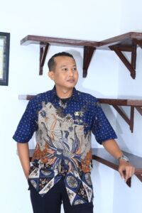 Ach. Fawaid Albarahinil Haqqi, S.Pd