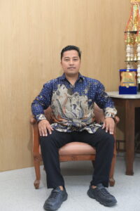 Totok Ali Sofa