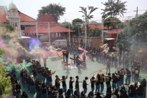 Closing Casual Slekoors Pasca Pelepasan Kelas XII
